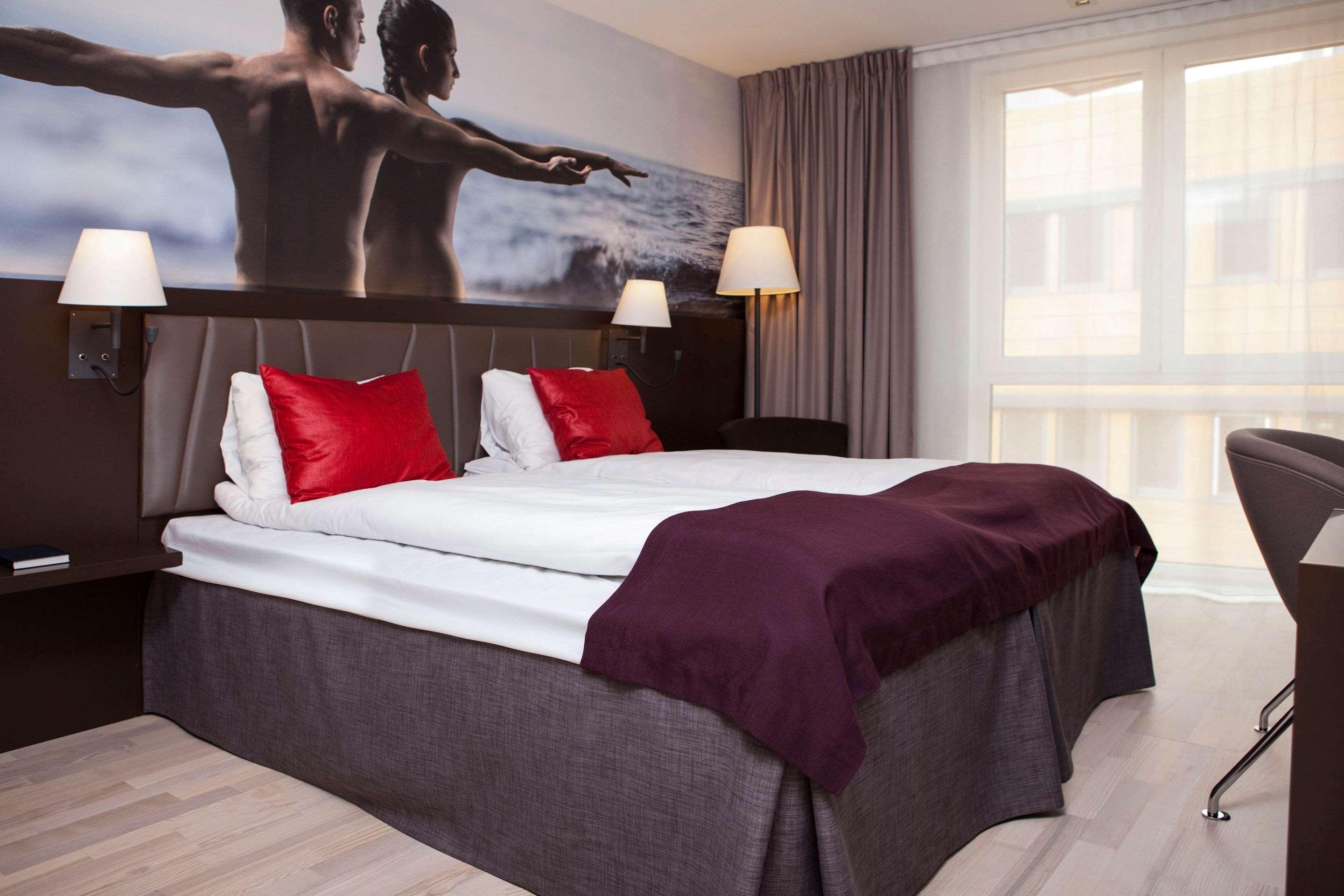 Quality Hotel Waterfront Alesund Room photo